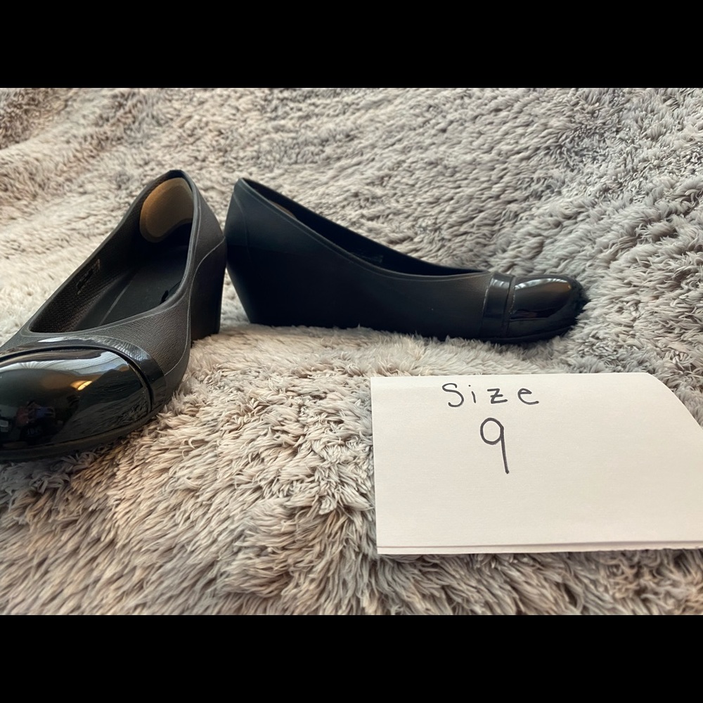 Croc Wedges